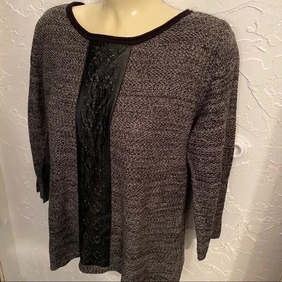 Fresh 3/4 Sleeve Sweater, Size M - Picture 3 of 10